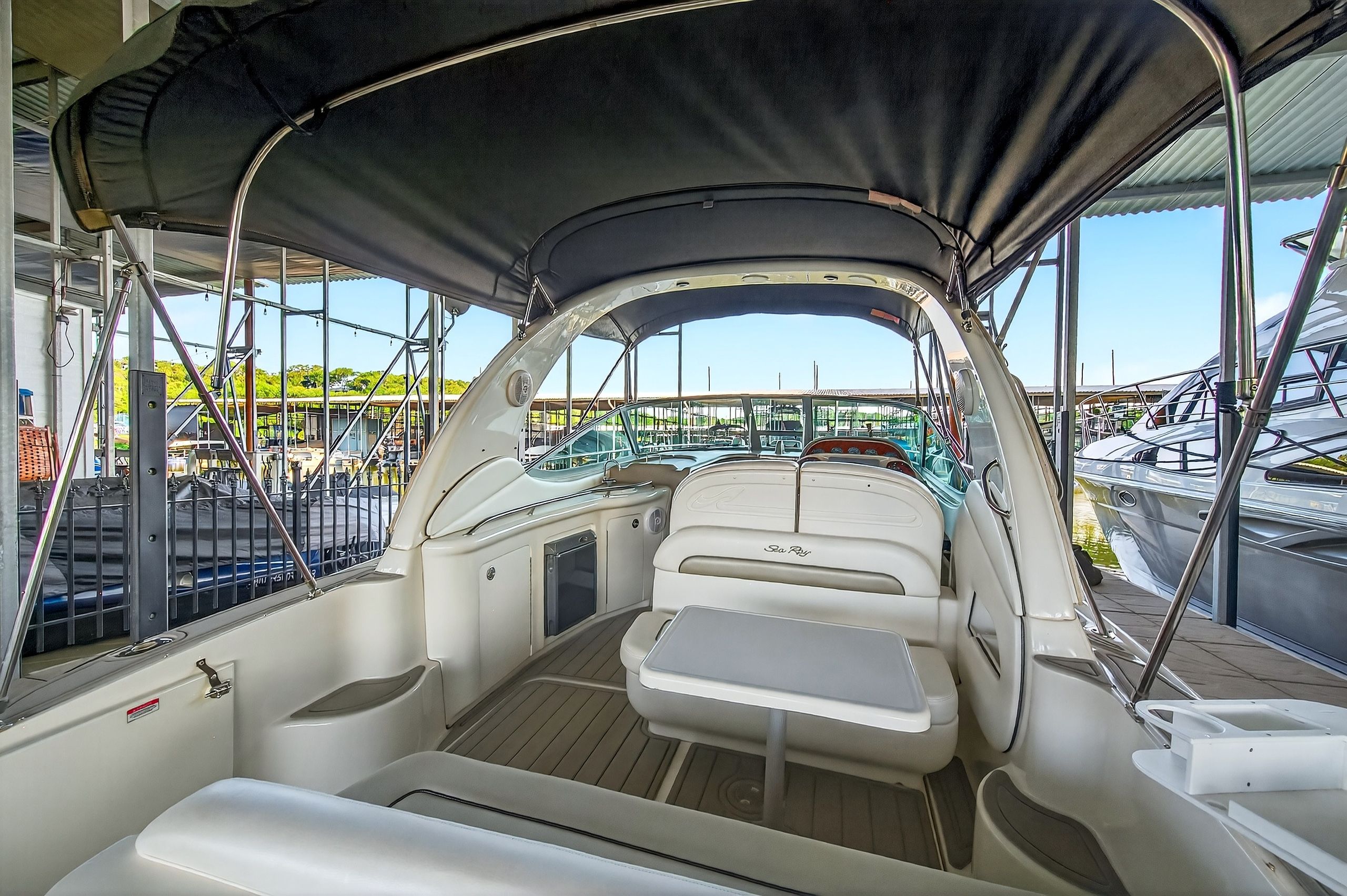 2006 Sea Ray 300 Sundancer