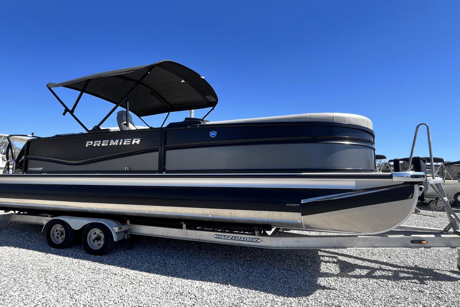2025 Premier 250 Solaris