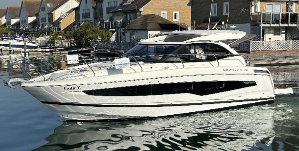 2022 Jeanneau Leader 36