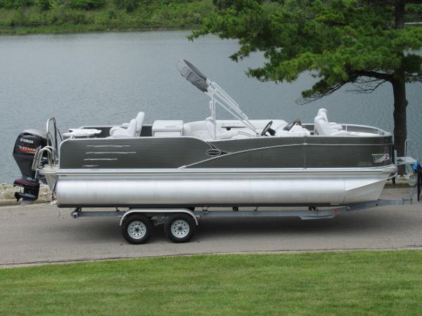 Used Avalon pontoon boats for sale - boats.com