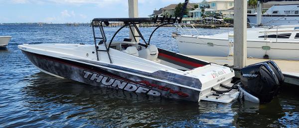 1998 Active Thunder 32 CC