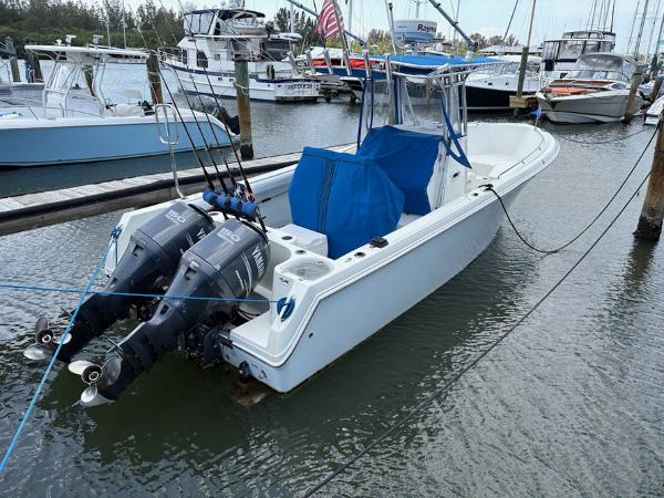 2008 Sailfish 2660 CC
