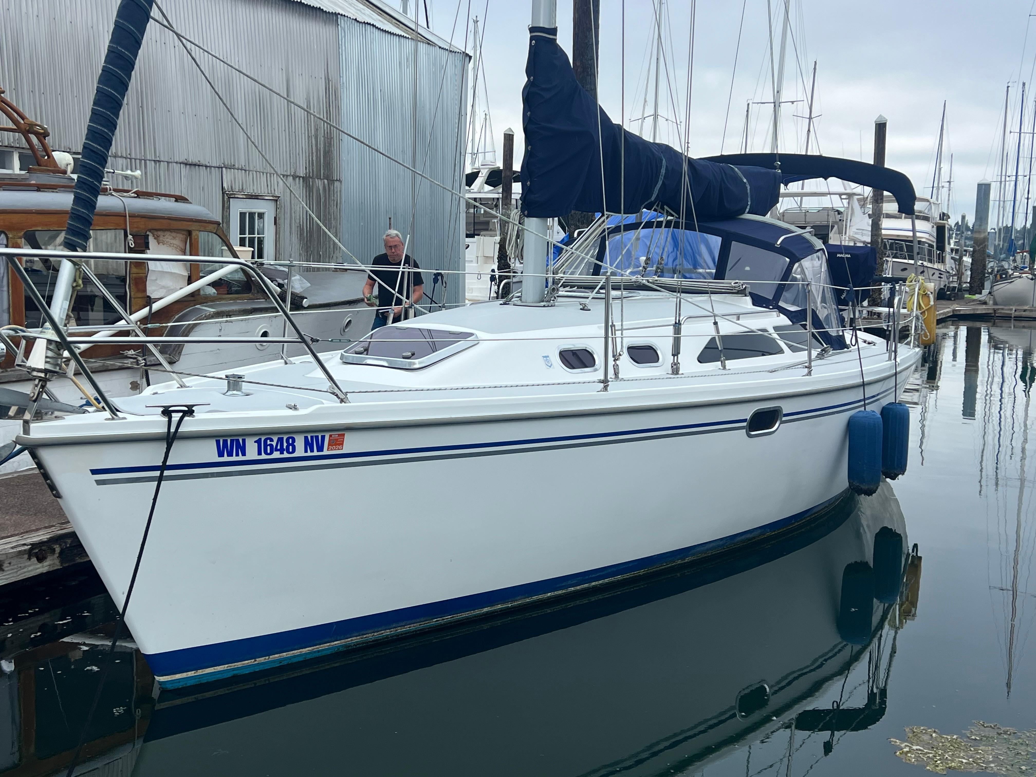 2005 Catalina 320 Masthead Sloop
