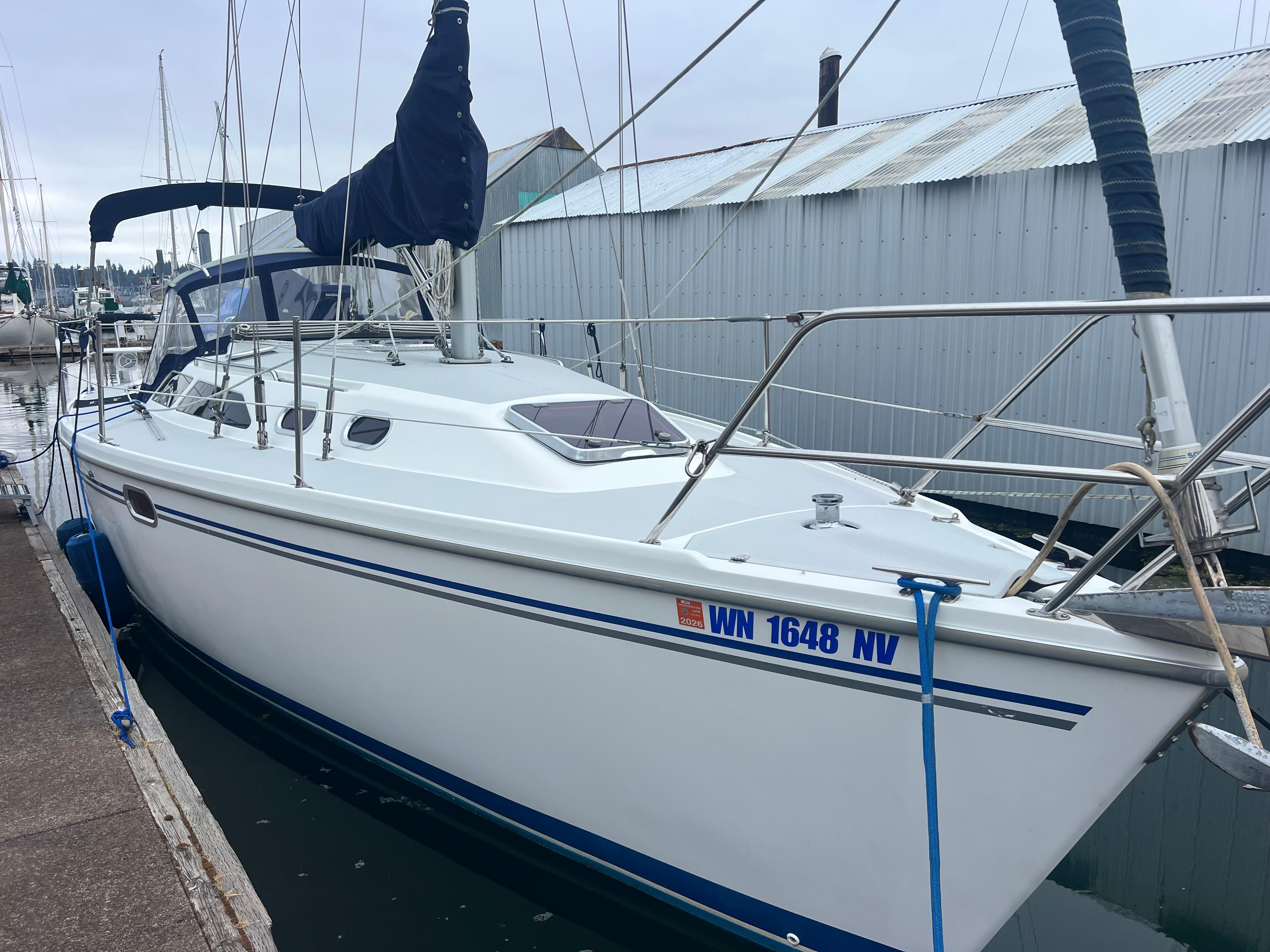 2005 Catalina 320 Masthead Sloop