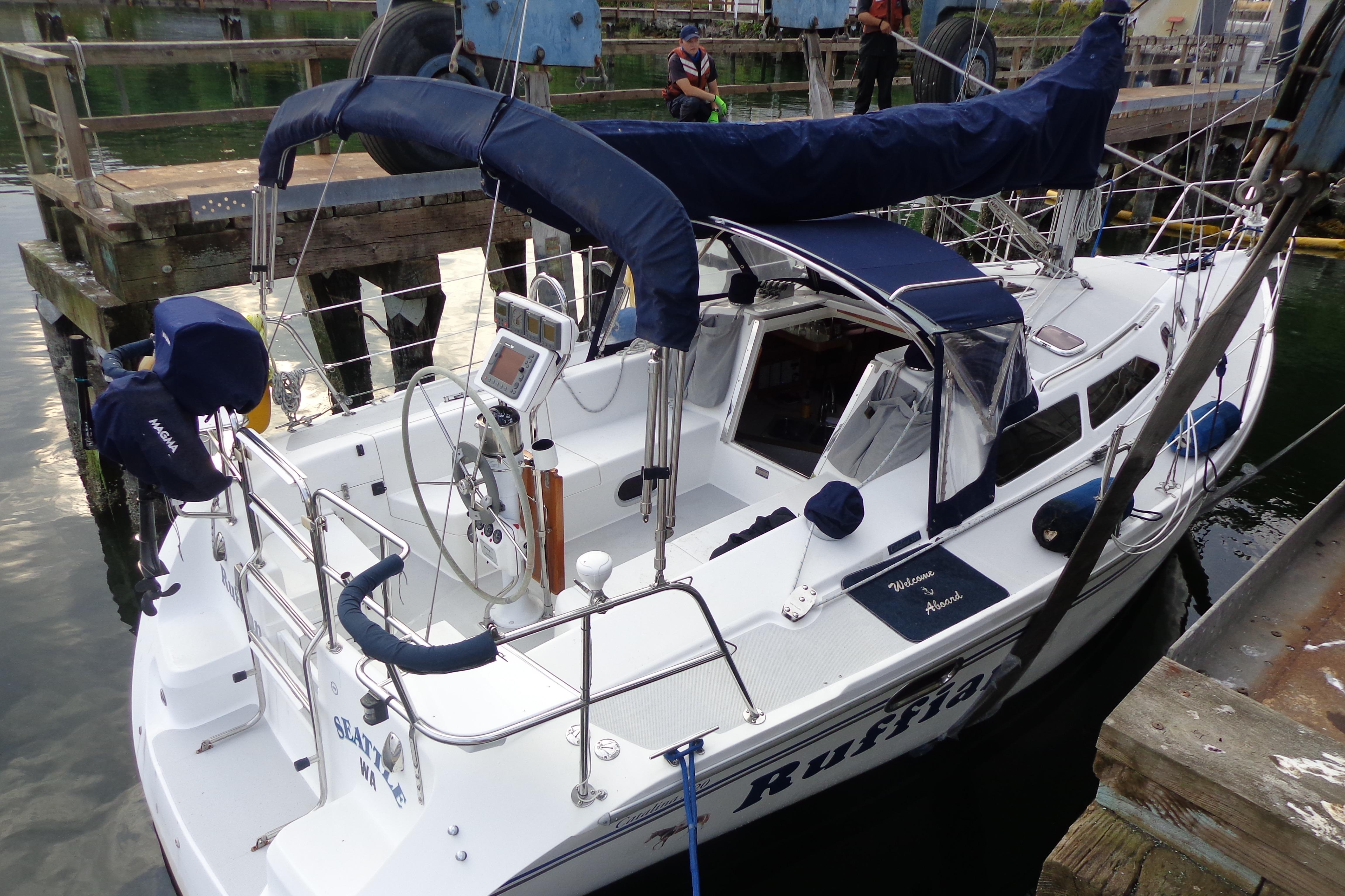2005 Catalina 320 Masthead Sloop