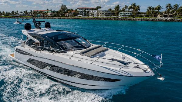 2022 Sunseeker Predator 55 EVO