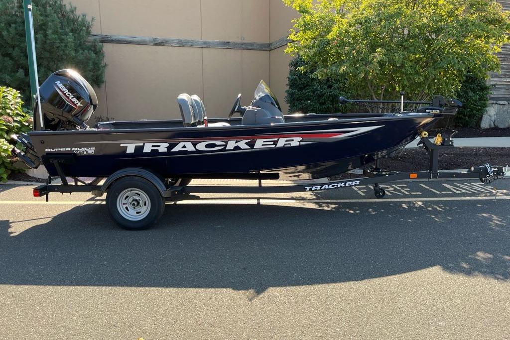2026 Tracker Super Guide V-16 SC