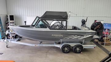 2025 Smoker Craft Phantom 20 X2 offshore. Yamaha Vmax 250 SHO (In stock!)