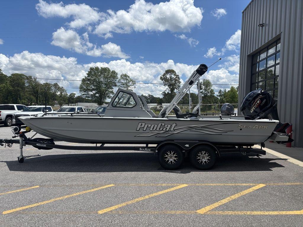 2026 SeaArk ProCat 240