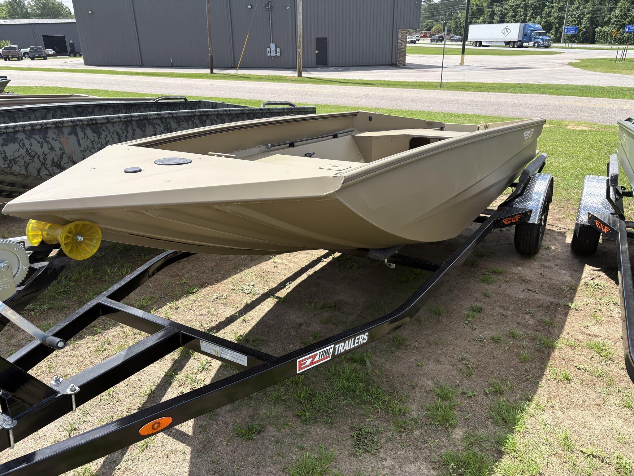 Edge Duck Boats Sportsman Series 656DB