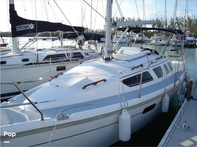 Hunter 320 2001 Hunter 320 for sale in Apollo Beach, FL