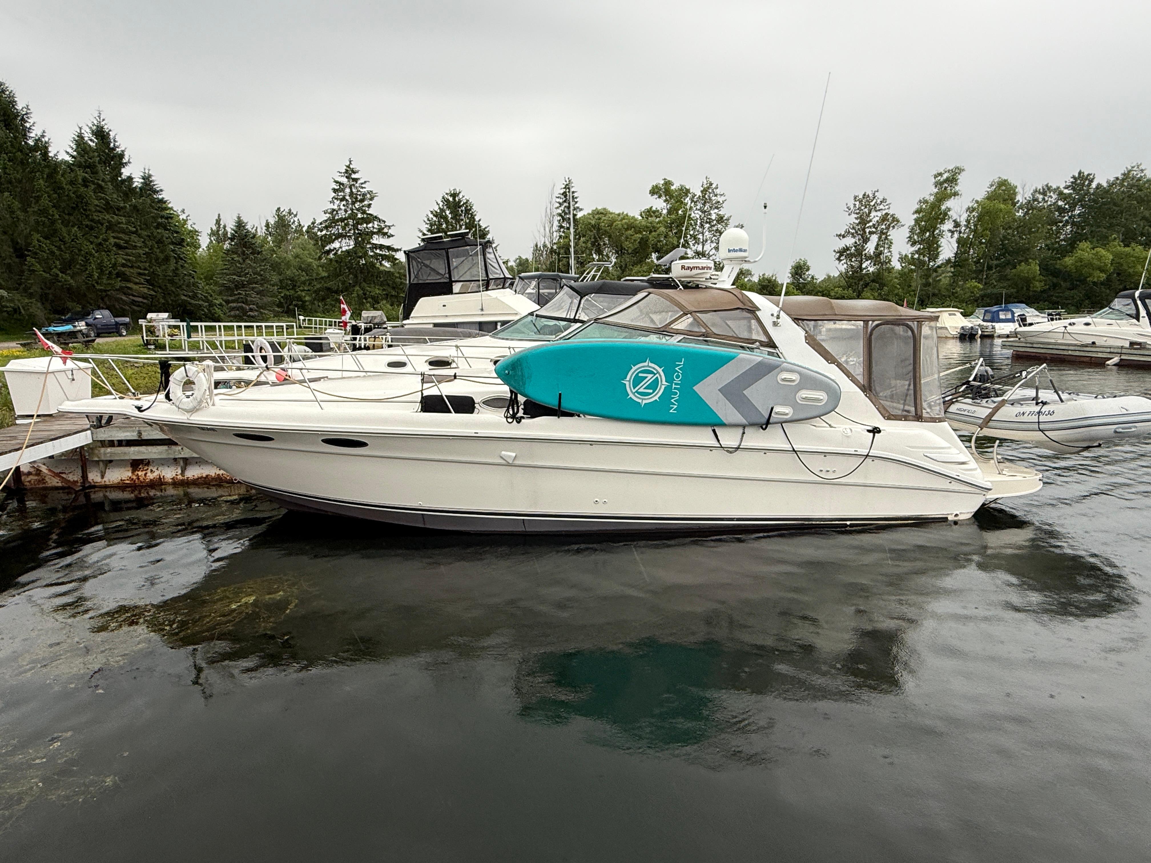 1996 Sea Ray 330 Sundancer