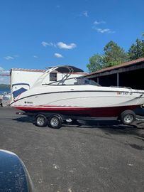 2019 Yamaha Boats AR 242 Limited S