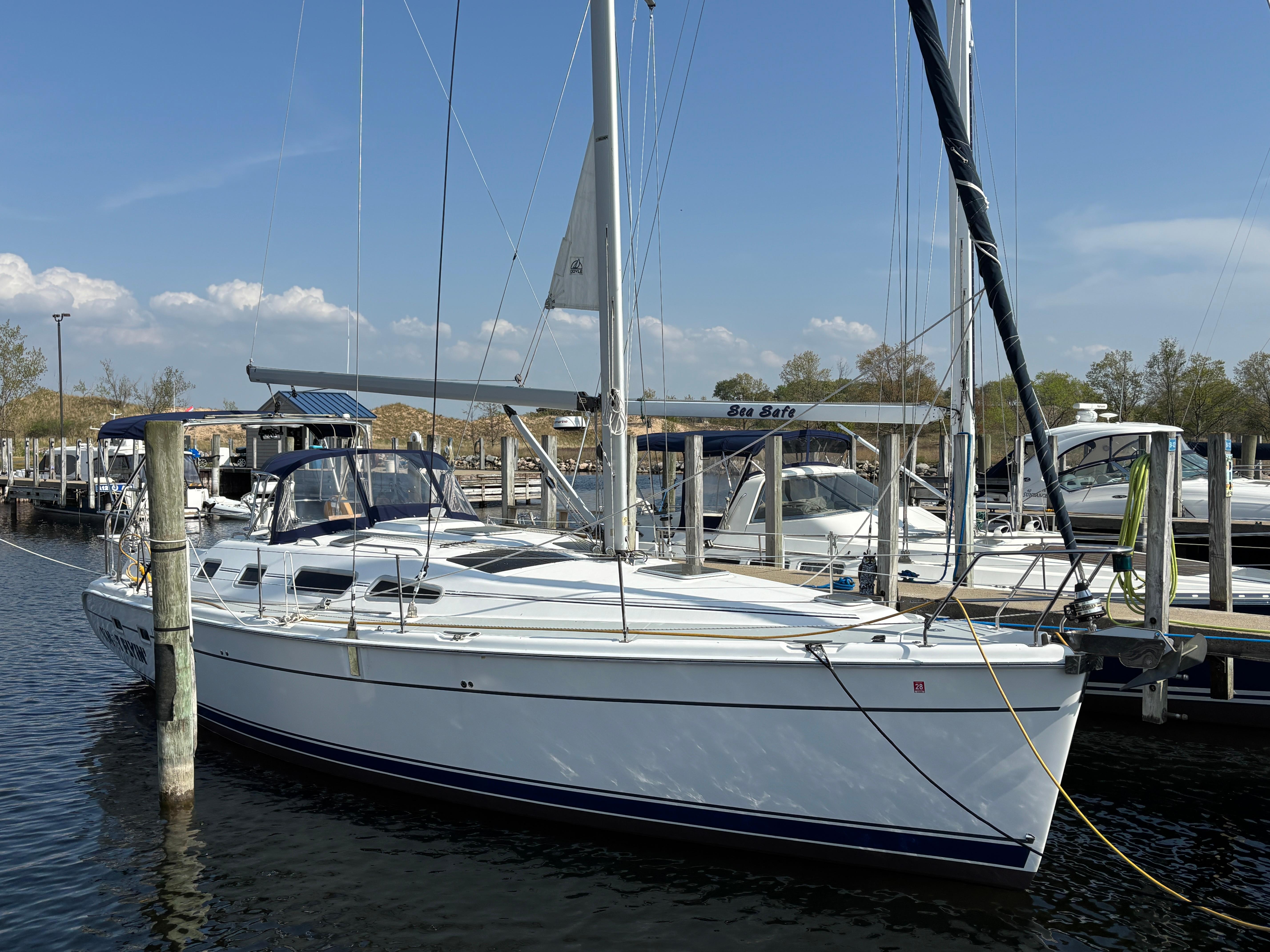 2004 Hunter 41