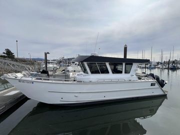 2021 VELOCITY MARINE LC3311