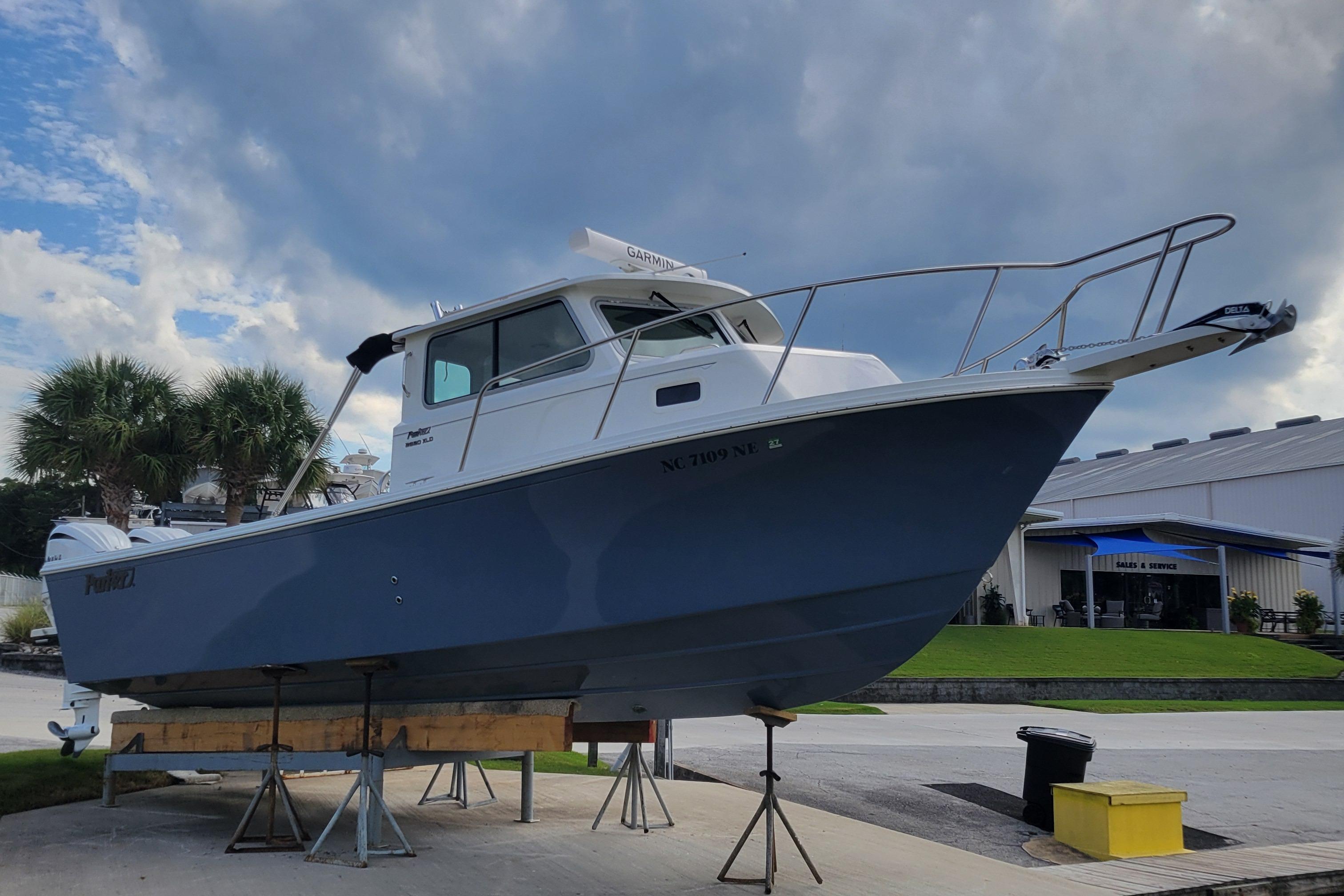 2025 Parker 2820 XLD Sport Cabin