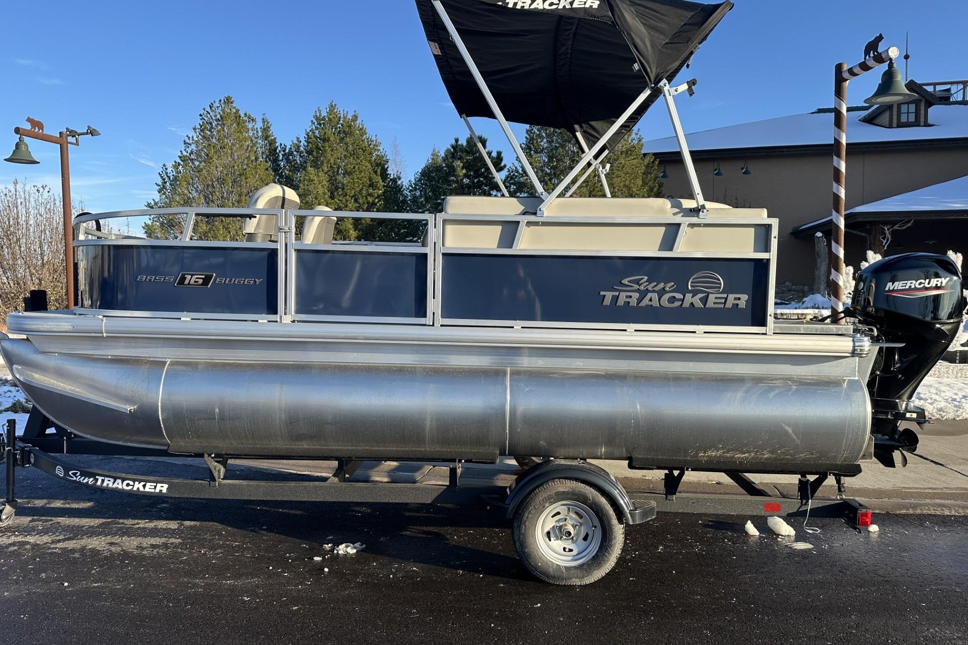 2026 Sun Tracker Bass Buggy 16 XL Select