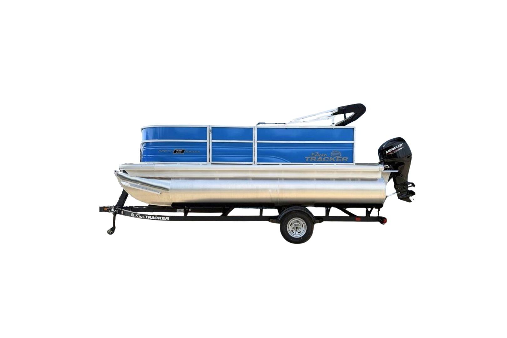 2026 Sun Tracker Party Barge 16 DLX