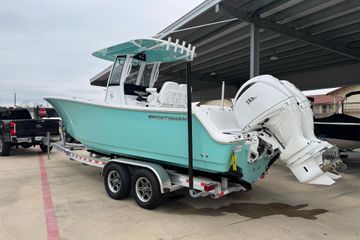 2024 Sportsman Open 252 Center Console