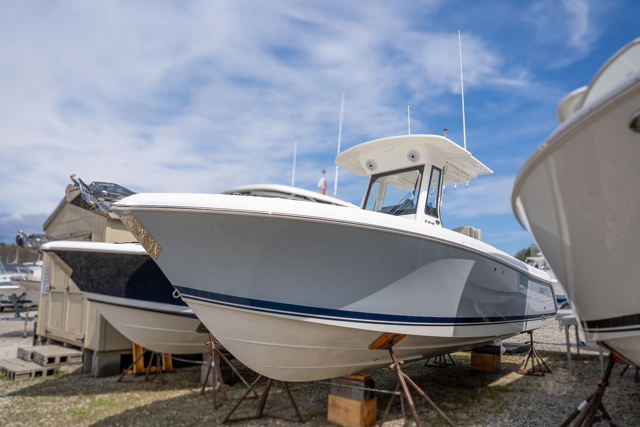 Pursuit S 248 Sport