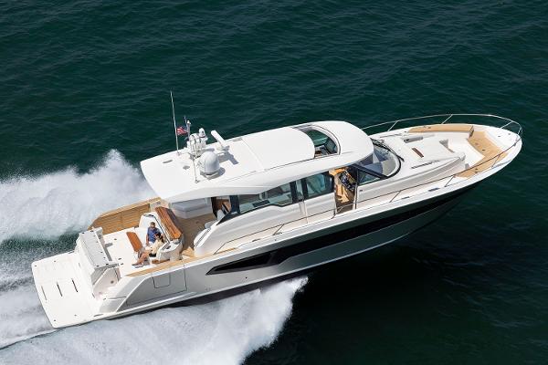 Tiara Yachts EX 60 Manufacturer Provided Image