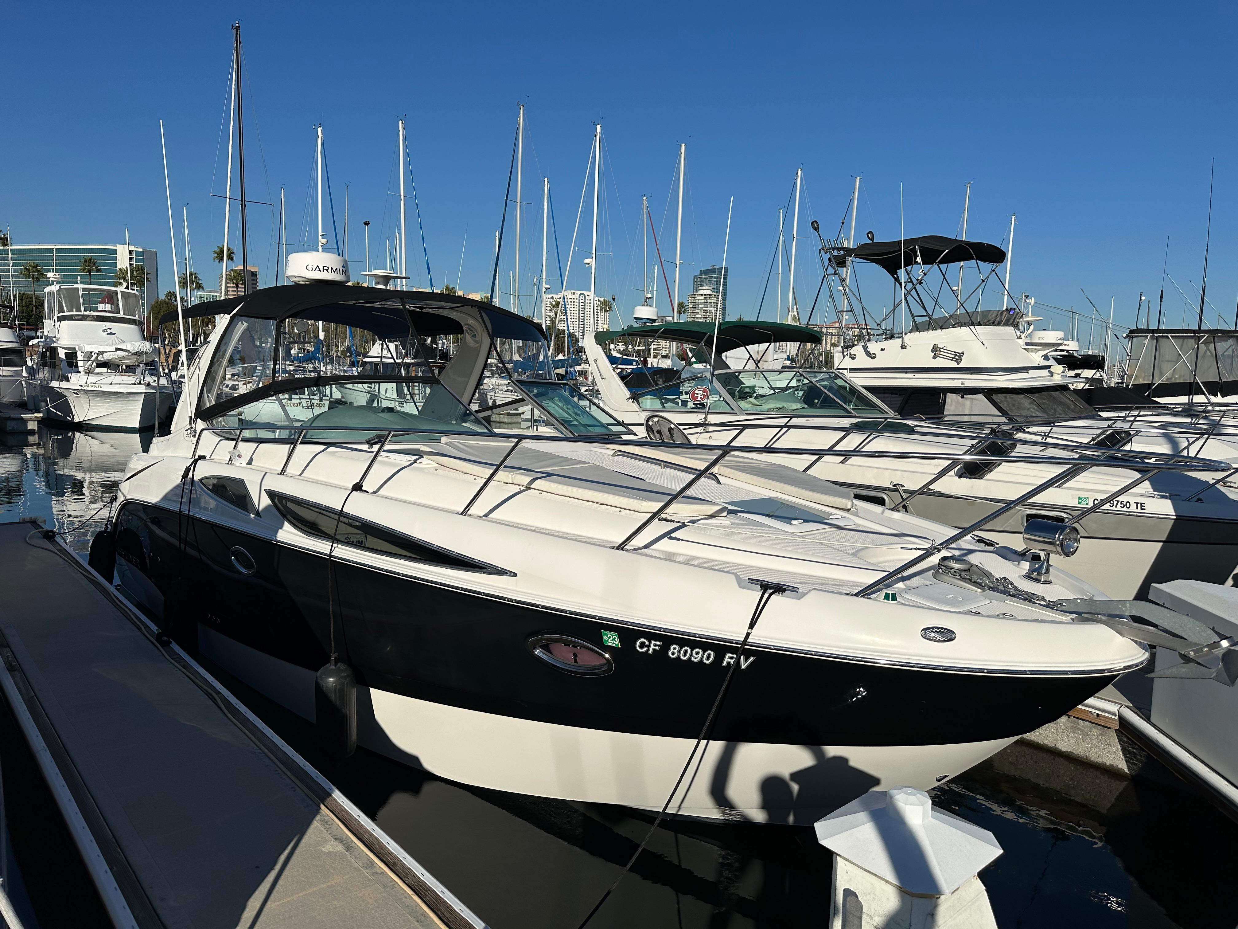 2012 Bayliner 335 Cruiser