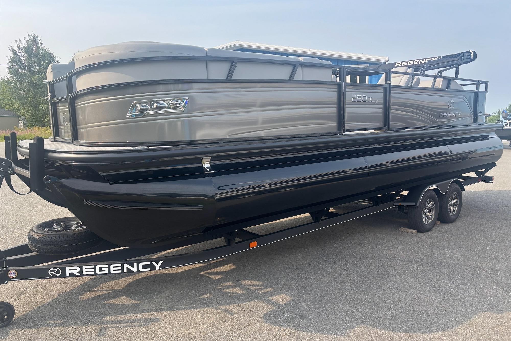 2025 Regency 250 DL3