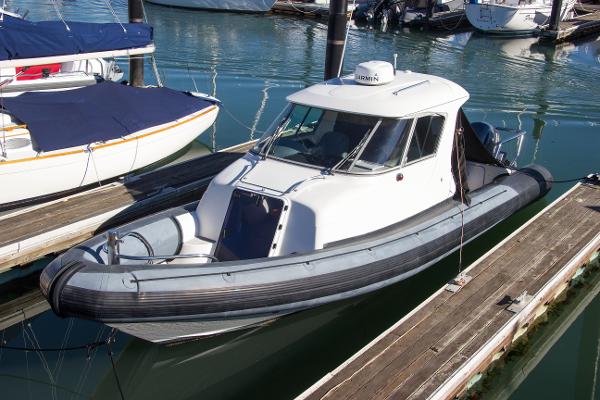 2003 Protector 28 Targa