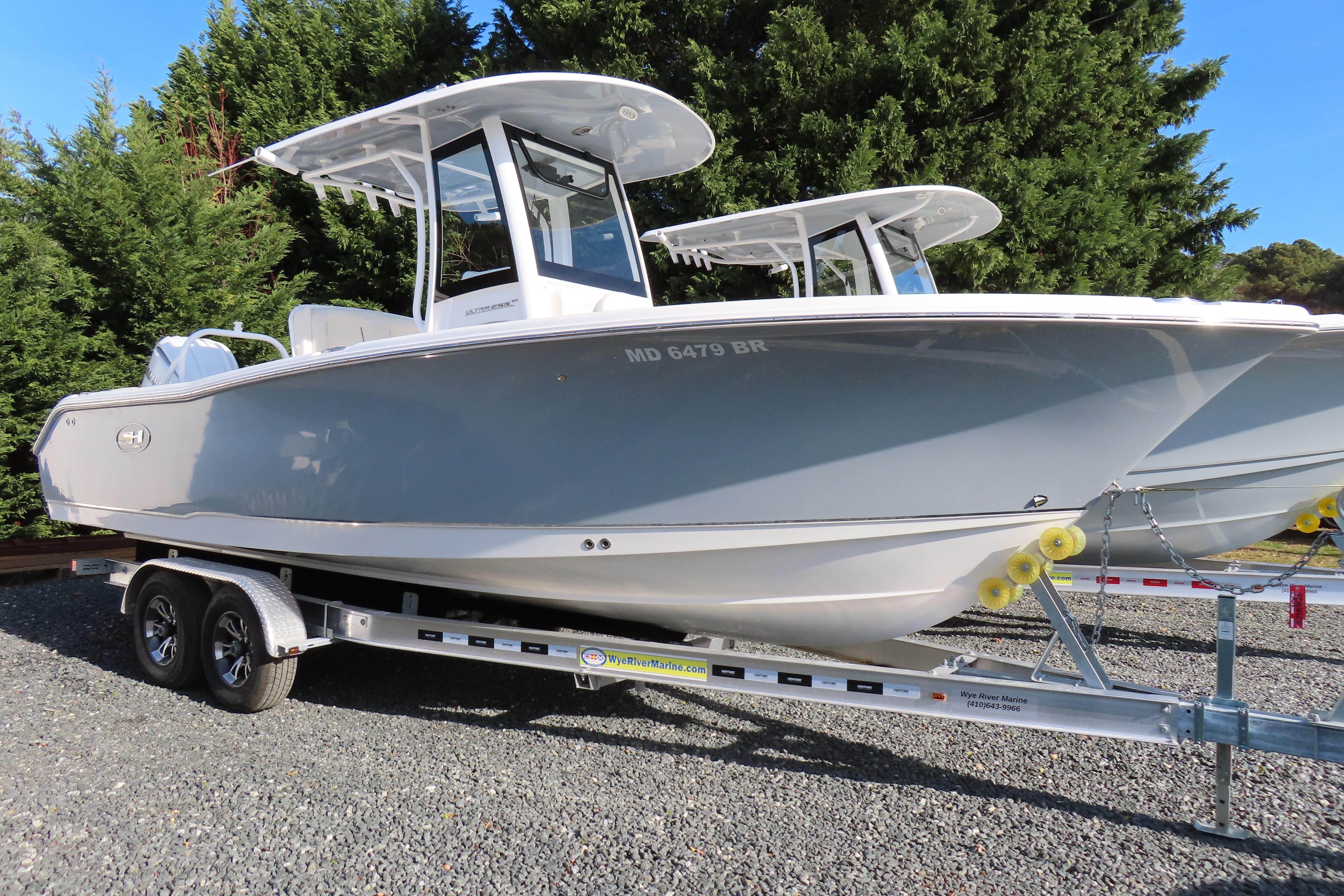 2022 Sea Hunt Ultra 255 SE