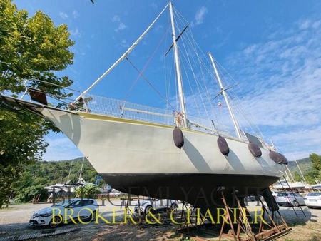 1974 Vagabond 47 Flush Deck Toscana Italy Boats Com