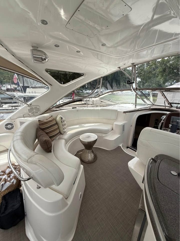2006 Regal Commadore 3860