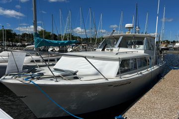 1967 Chris-Craft 31 Commander