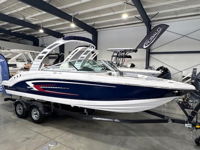 2025 Chaparral 23 SSi
