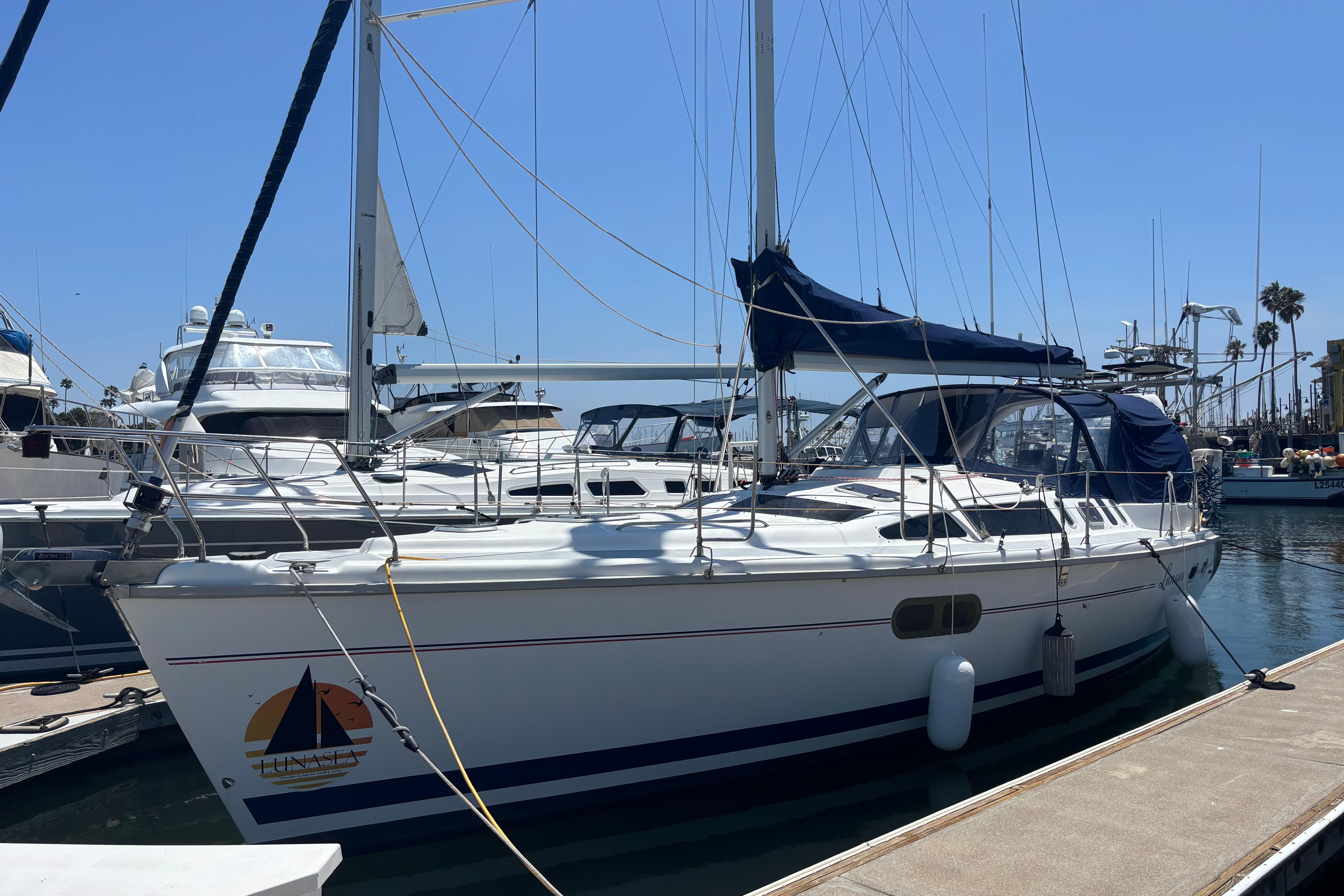 1999 Hunter 410