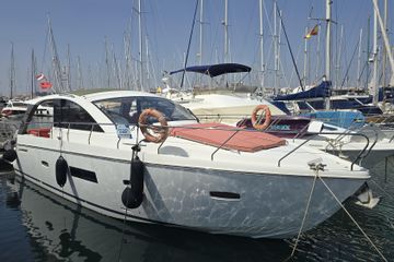2015 Sealine S450