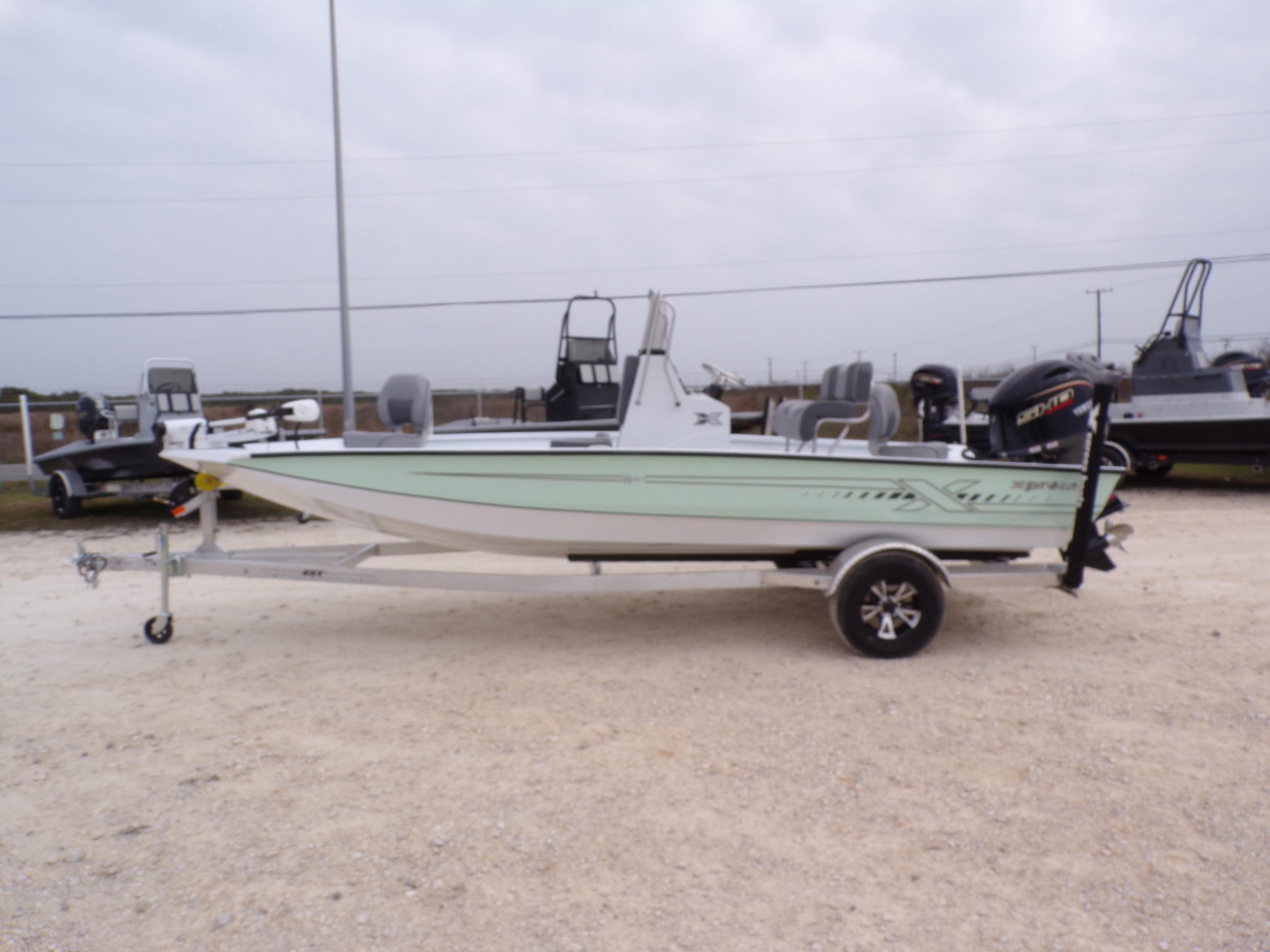 2025 Xpress H20 BAY