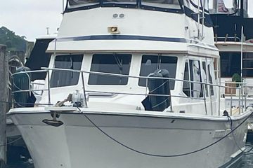 1992 Sabreline 36 Fast Trawler