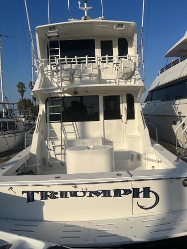 1999 Viking 58 Enclosed Bridg
