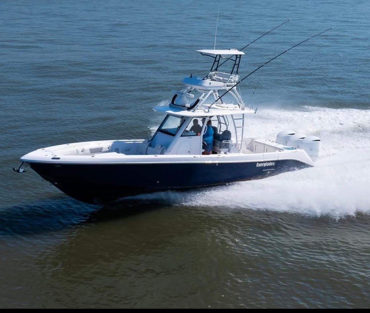 Everglades 355 Center Console