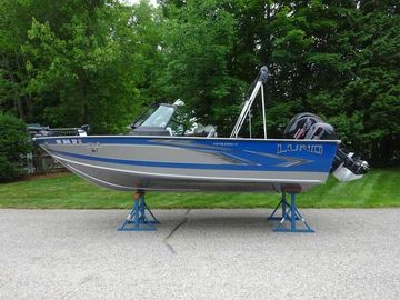 2024 Lund 1875 Pro-V Sport