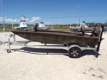 2025 Xpress HD16DBX