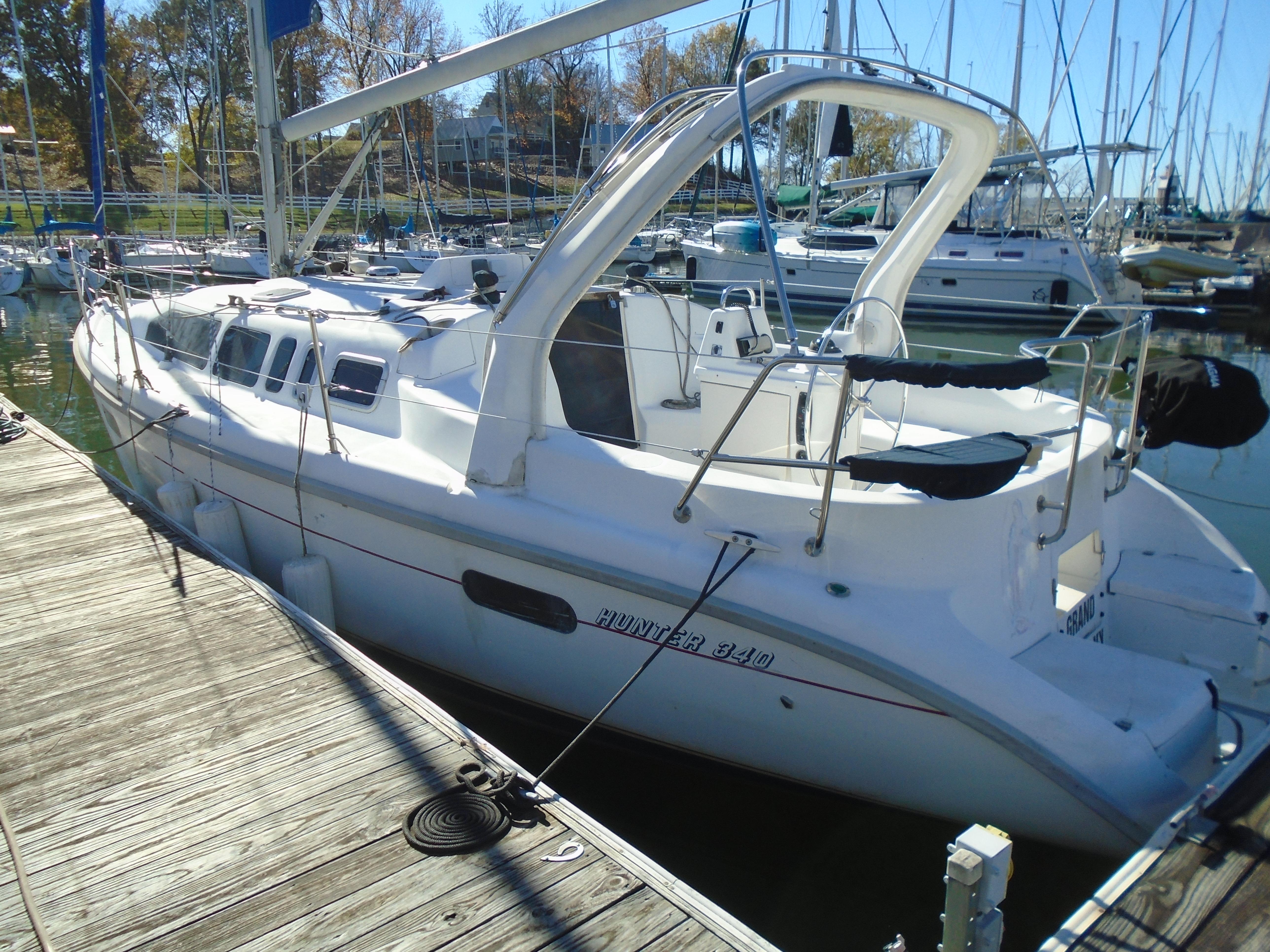 1998 Hunter 340