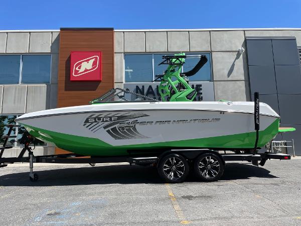 2018 Nautique Super Air G23