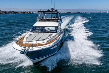 2019 Prestige 520