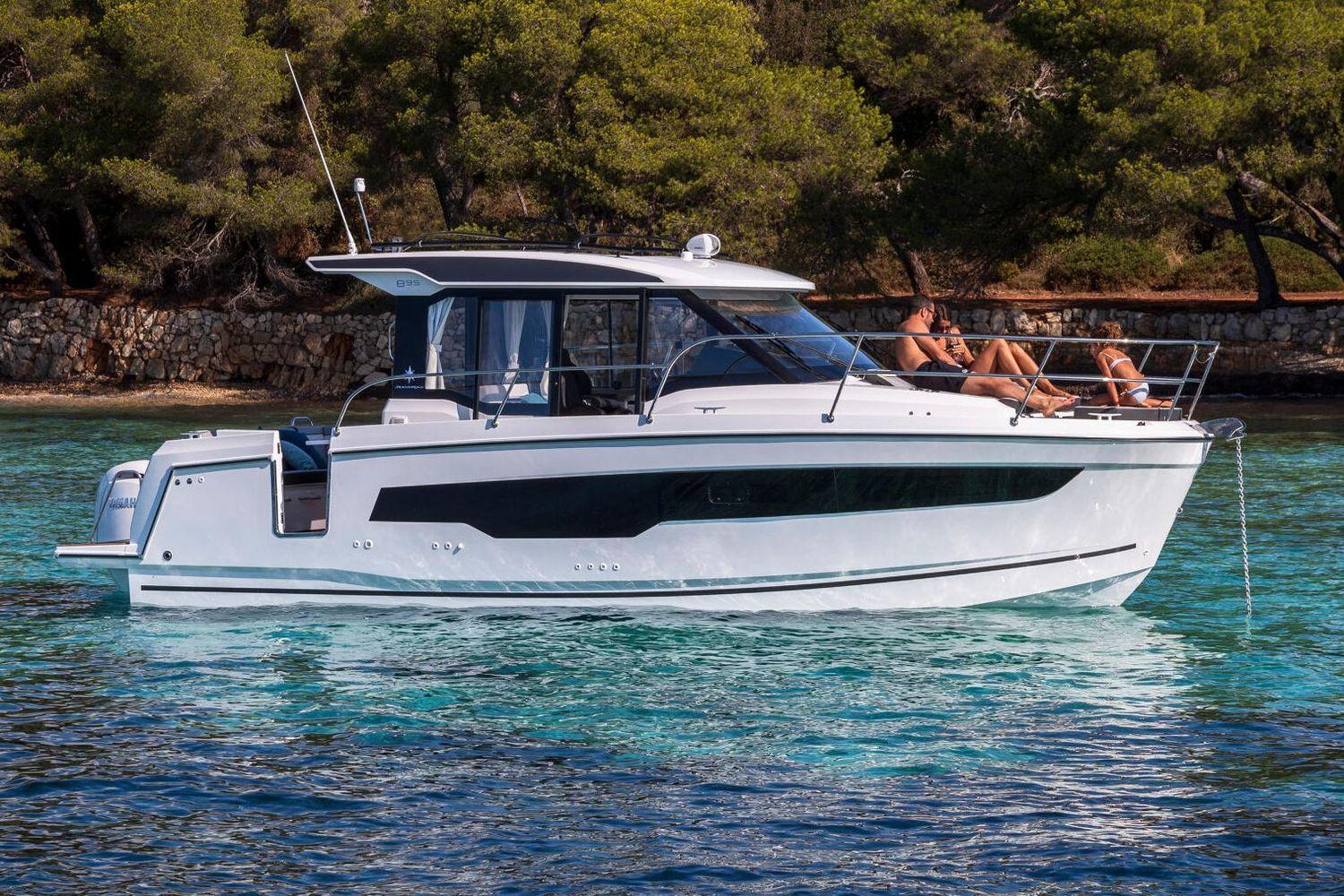 2024 Jeanneau MERRY FISHER 895 SERIE 2