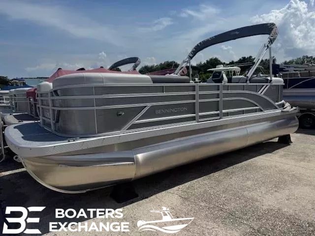 2026 Bennington 22SSRSE