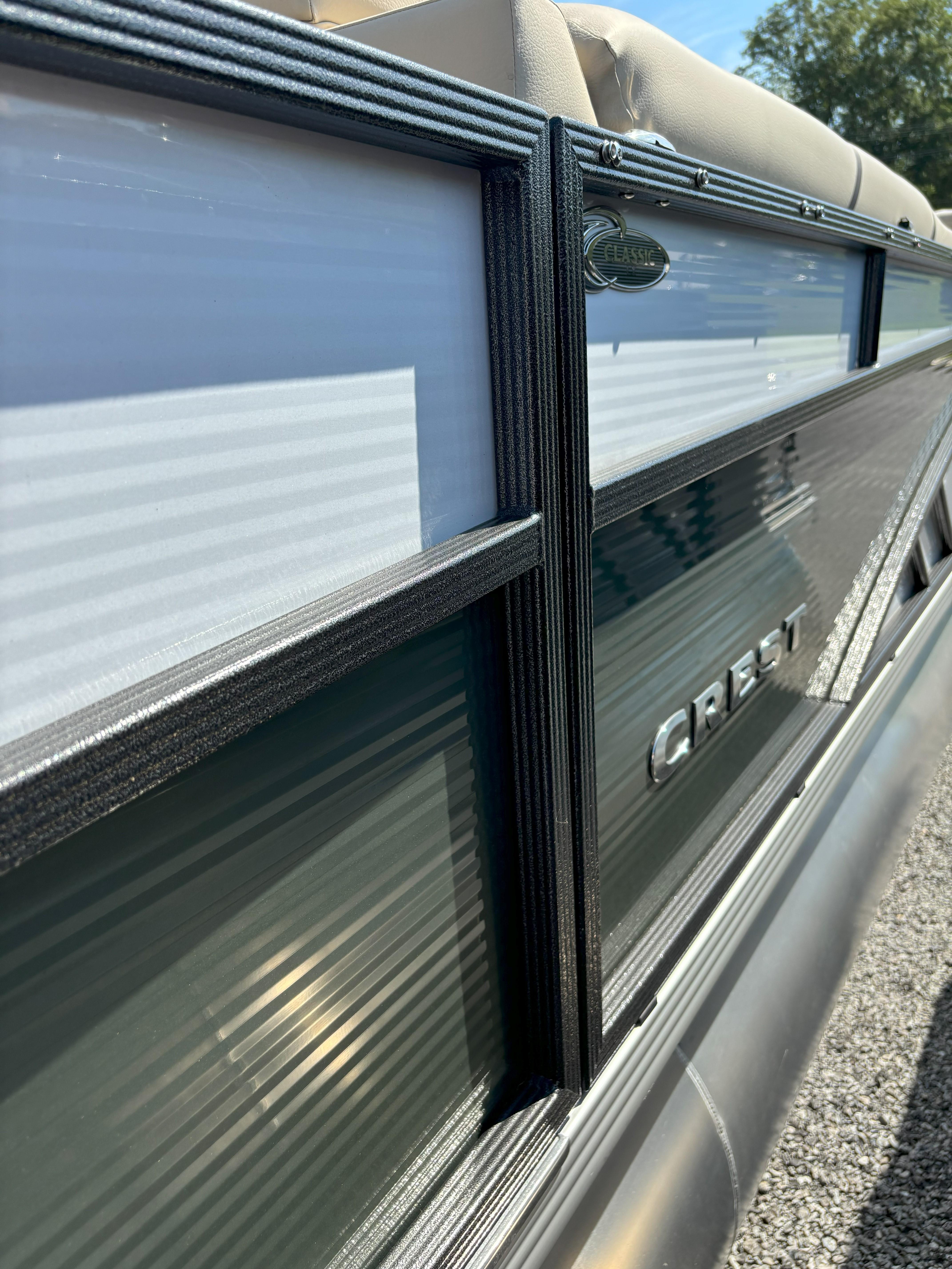 2024 Crest Classic LX 200L