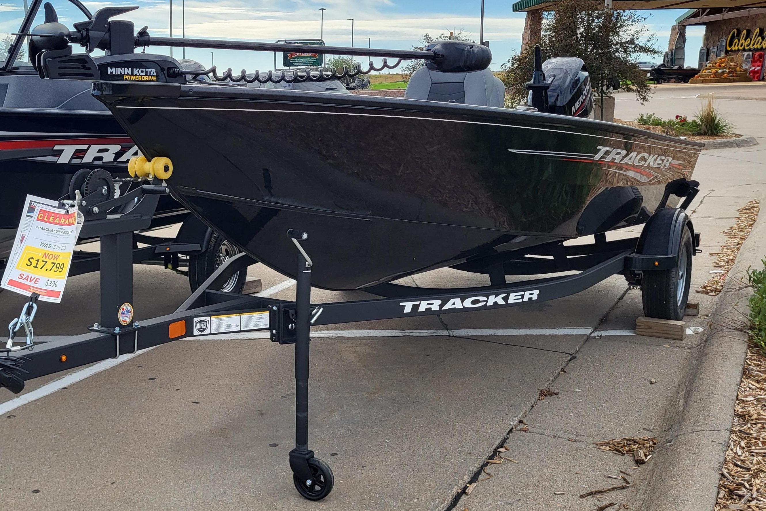 2025 Tracker Super Guide V-16 T