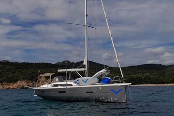 2019 Dufour 460