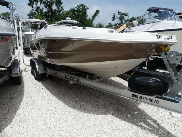 2014 Stingray 212SC